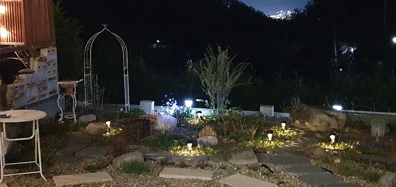 [Yangpyeong] Three-sided Mountain View, 10 minutes by car to Yangpyeong Station, detached one-room independent house 25
