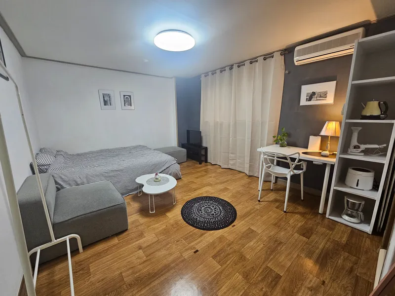 [Mapo, Seoul] Hongdae Exit 6 Fully Furnished Studio Officetel 403 2