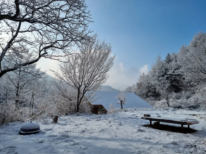 [Muju] A mud house in the forest on the slopes of Minjujisan Mountain 24