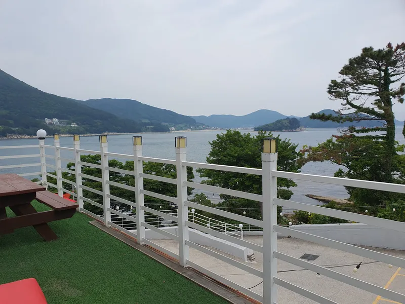 [Geoje] Duplex Pension #204 near Mangchi Beach 29