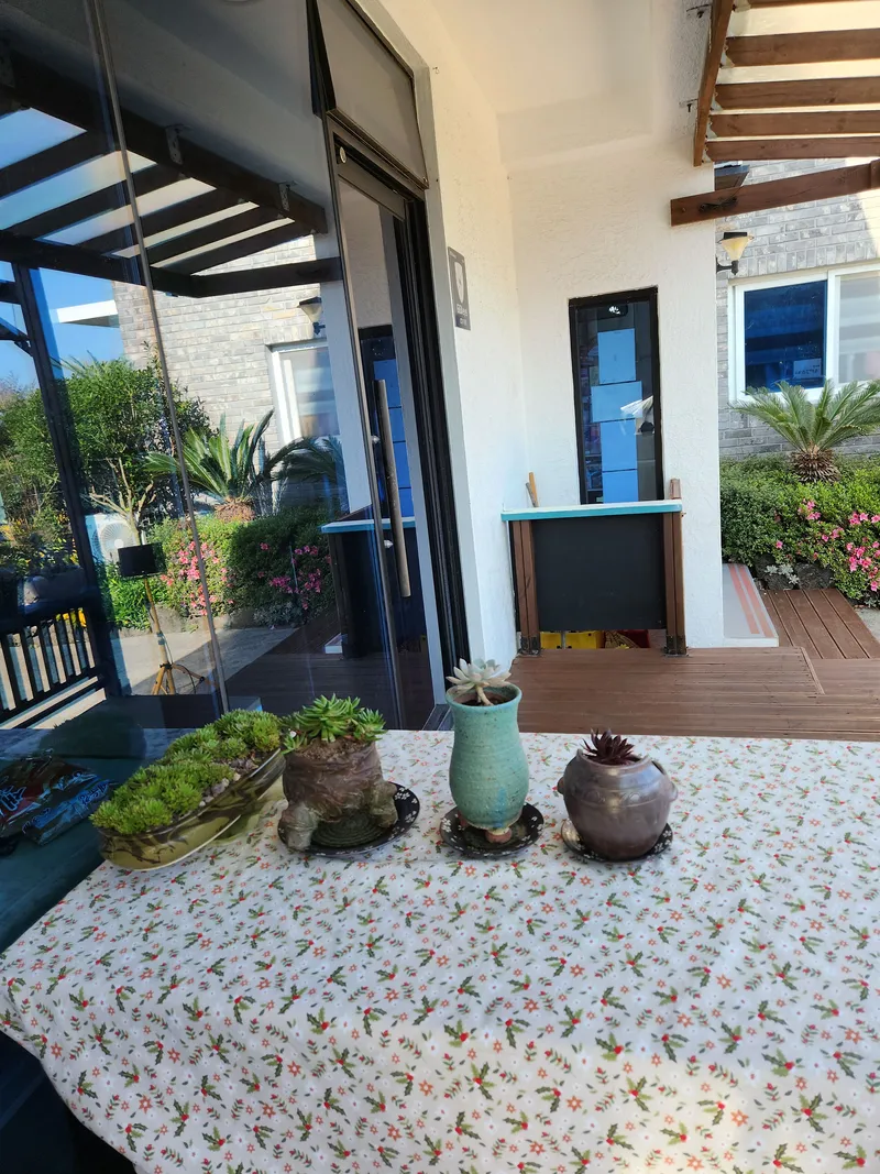 [Namwon, Seogwipo] 204, 2nd floor, wide window, cool view, 6 pyeong party room, Hanok style 29