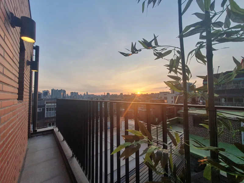 [Yongsan, Seoul] New Rooftop with Seoul Night View from Seoul Station, Gwanghwamun, Myeongdong, and Namsan Tower 29