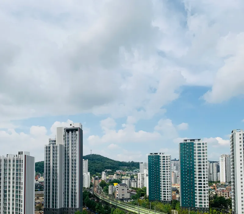 [Guri] Guri Station, Line 8, Gyeongui-Jungang Line, first stop, duplex, 4 people 20