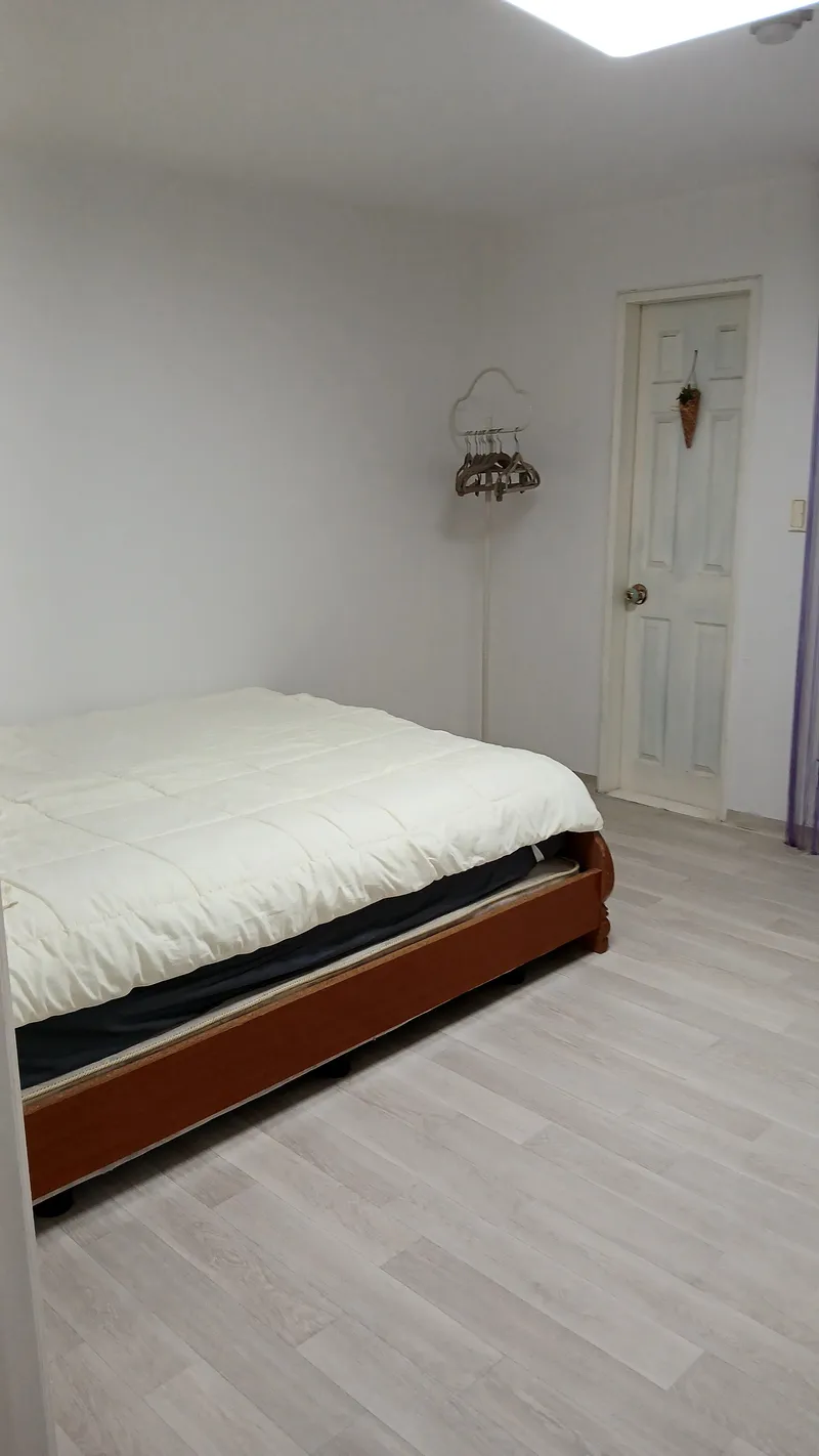 [Yuseong, Daejeon] 3-room apartment next to Chungnam National University 3