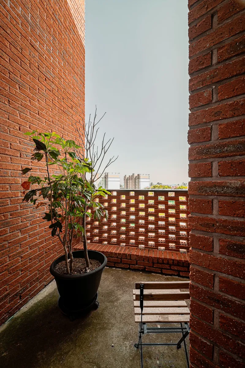 [Daejeong, Seogwipo] Entire 4th floor accommodation with a view of the ocean and Sanbangsan Mountain 50