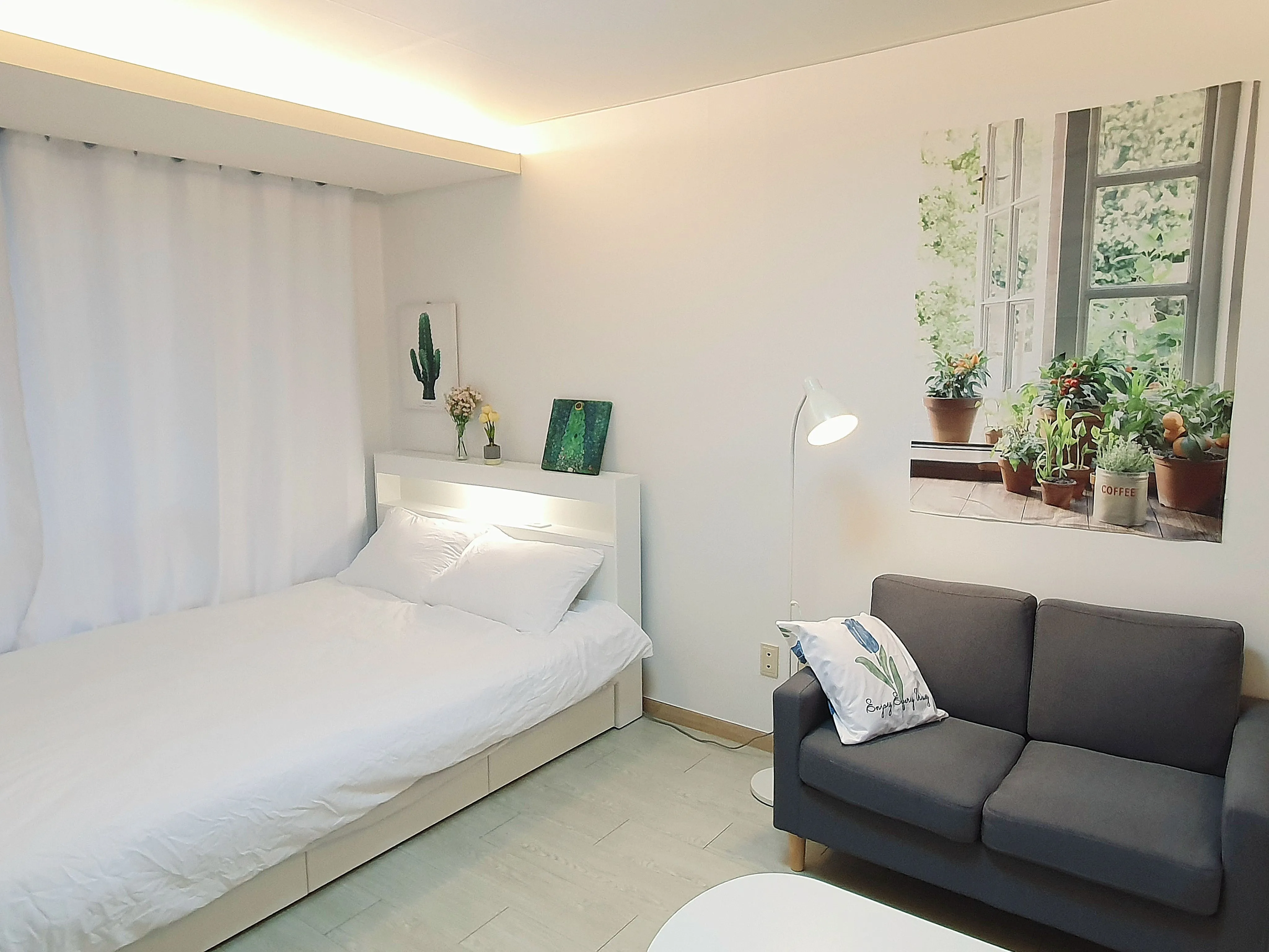Yeoksam-dong One-Bedroom Efficiency Apartment