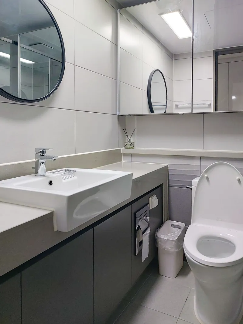 [Gangdong, Seoul] Fully furnished 14-pyeong officetel with duplex, located in the immediate vicinity of the subway station 18