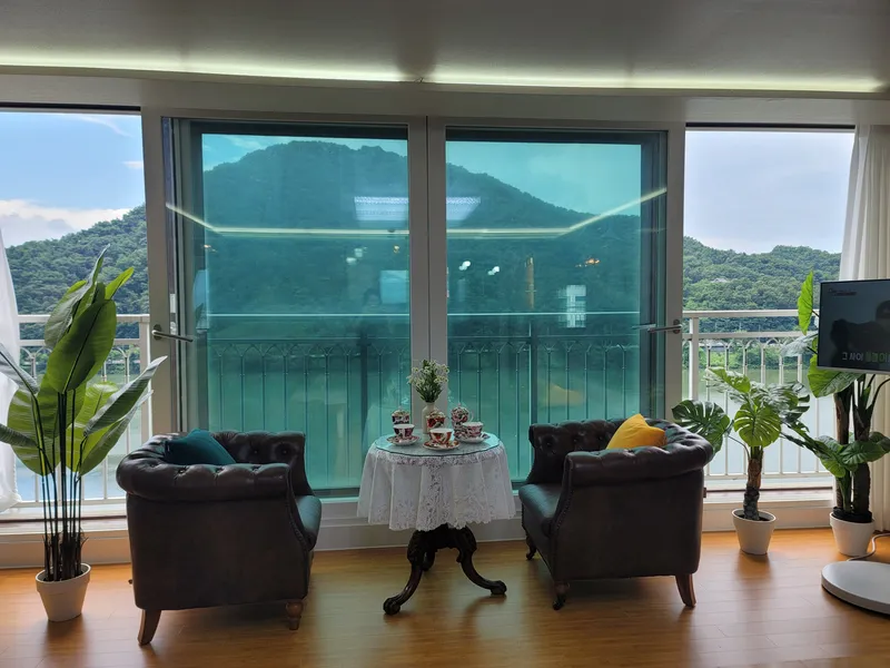 [Chuncheon][Chuncheon, Gangwon-do] Riverview Riverside Resort #Apartment embracing the Soyang River #Emotional accommodation #4 rooms, 56 pyeong 18