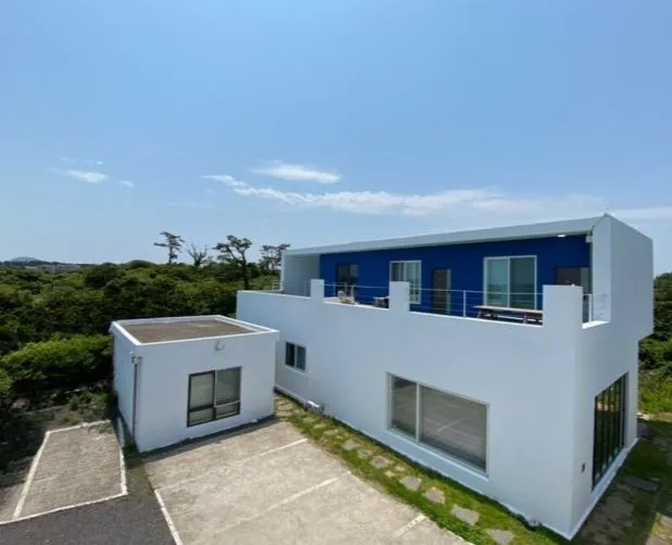 [Gujwa, Jeju] Double Room 203, a comfortable place to rest with a distant ocean view 20