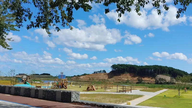 [Yangyang][Gangwon Sokcho Yangyang] Naksan Beach - & Namdaecheon Riverside Walk - Quiet Accommodation #Garden - & Balcony Barbecue 33