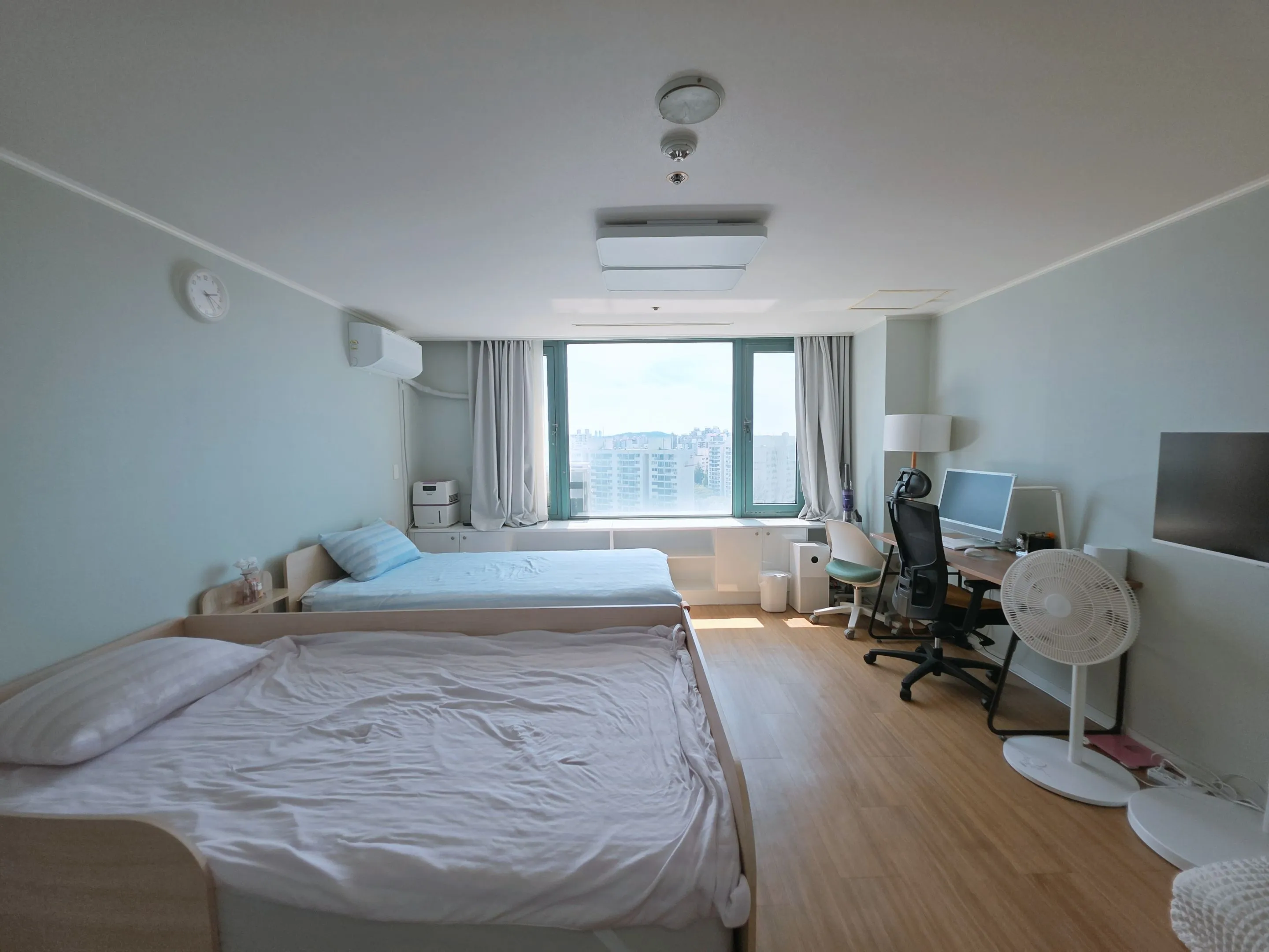 Mok-dong 13-Min Walk One-Bedroom Efficiency