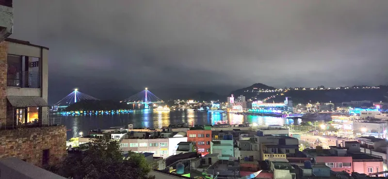 [전남 여수] 거실 바다뷰와 옥상이 있는 감성 주택 / 시내 도보5분 21