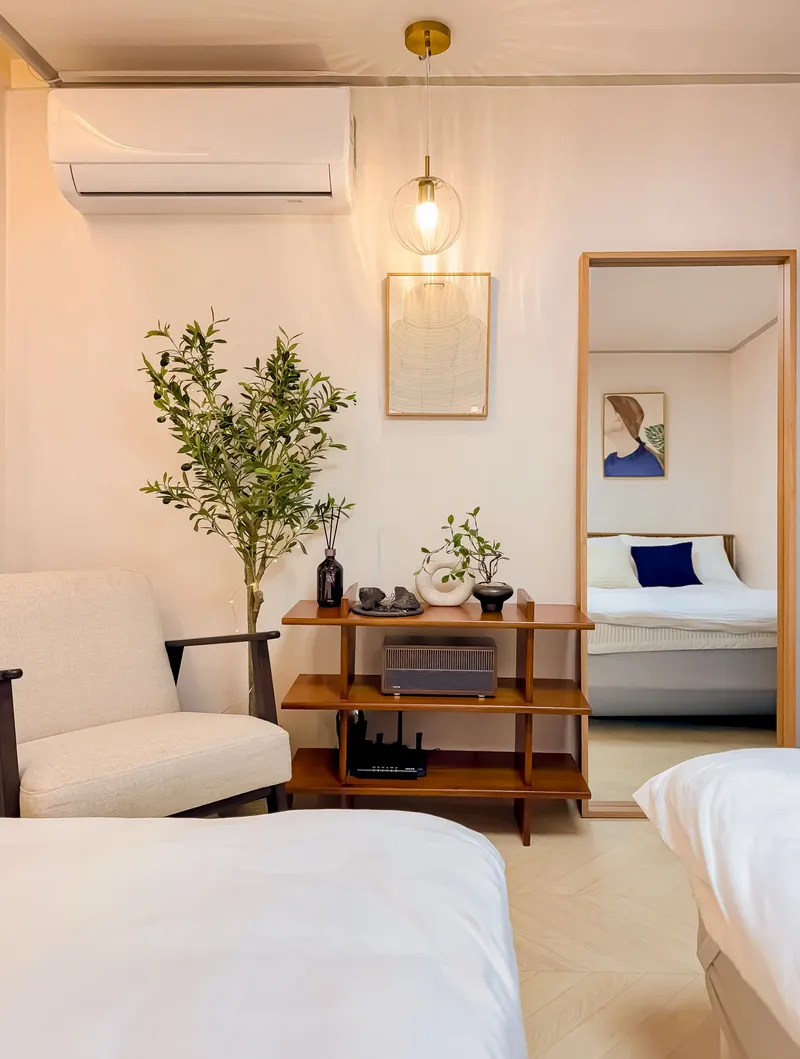 [Mapo, Seoul] 1 minute from Gwanghwamun Station, 10 minutes from Hongdae, Hapjeong, and Mangwon, 3-room apartment in Itaewon and Yeouido 3