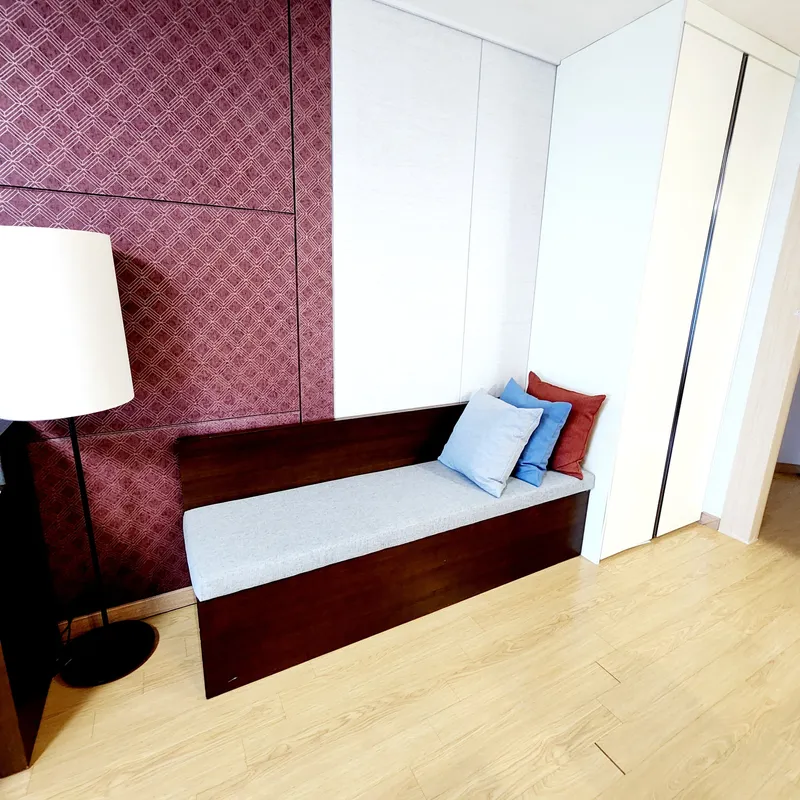 [Gangneung] One month living, 1 minute from the beach, ocean view, 12 pyeong, 2 beds 6