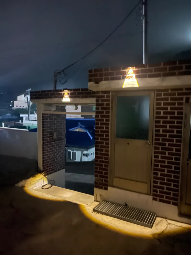 [경남 남해] 느긋하게 머무르는 어촌 레트로 독채 시골집 / 소형견 동반 가능 44