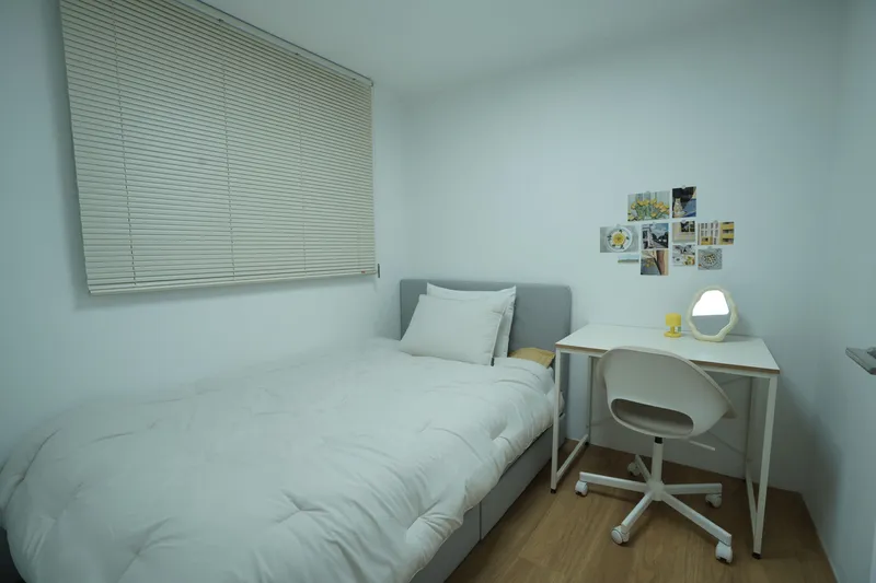 [Jongno, Seoul] #5 min walk from Hyehwa Station #Recently remodeled #3 rooms + 1 bathroom #Beam projector cinema 19
