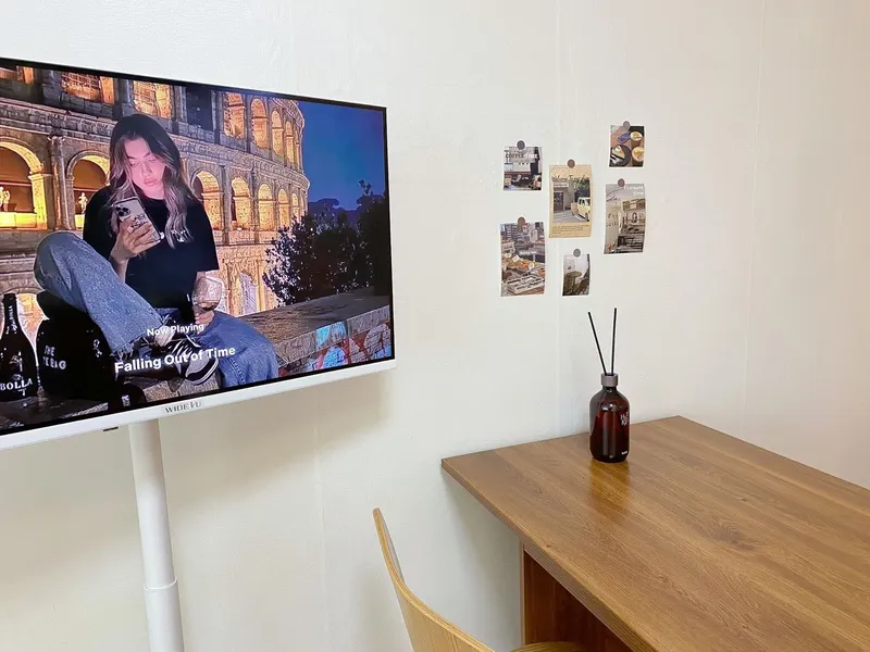 [Anyang] 1 minute from Pyeongchon Station | Stylish accommodation with hotel-level cleanliness | Quiet | Free parking | Great location 9