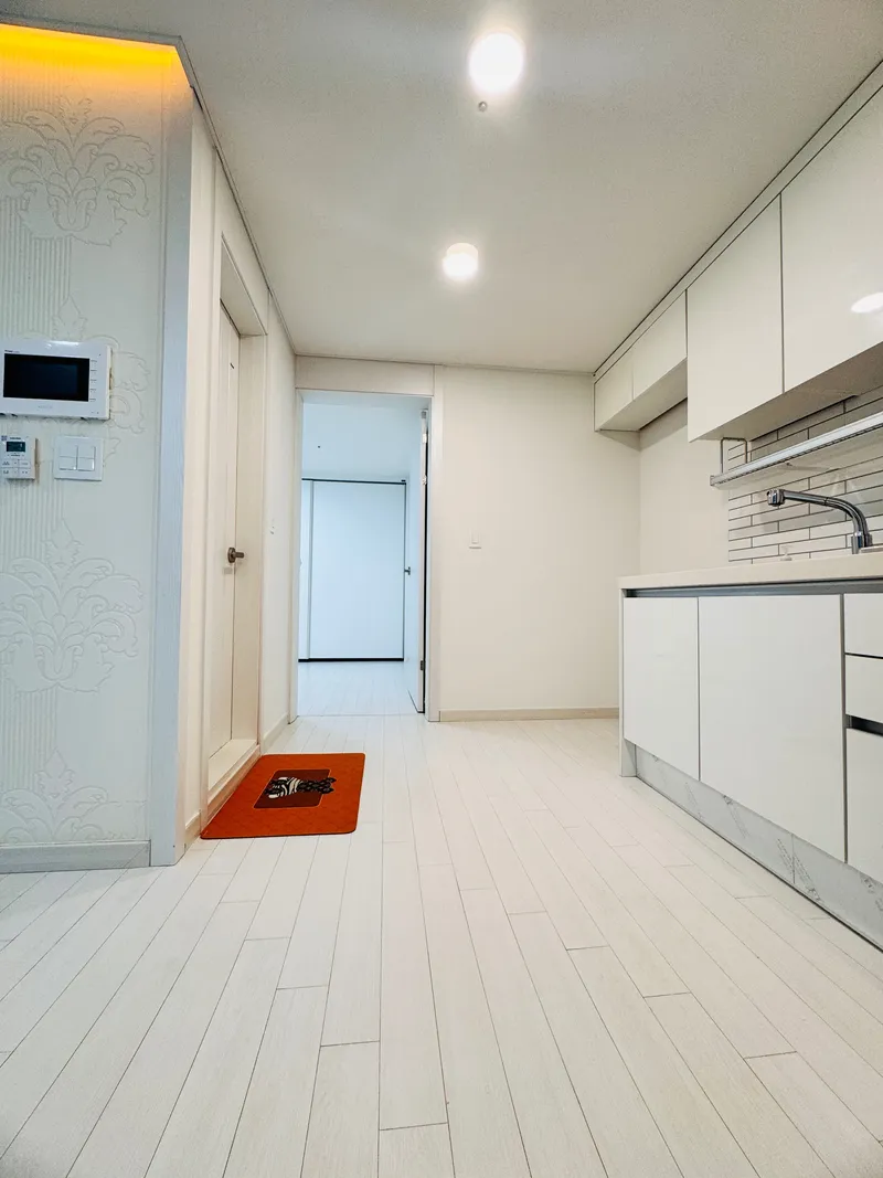 [Guro, Seoul] Oryudong Station / Luxury Full-option Two-room 11