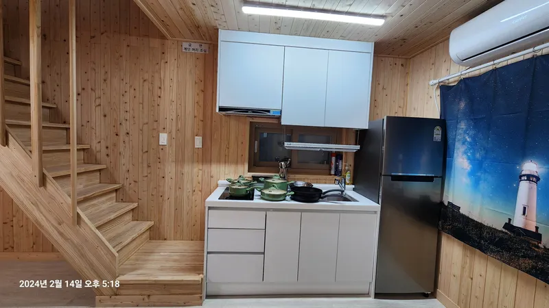 [Hangyeong, Jeju] A two-story detached house located in a village with a pretty stone wall, a 10-minute walk from the beach. 9