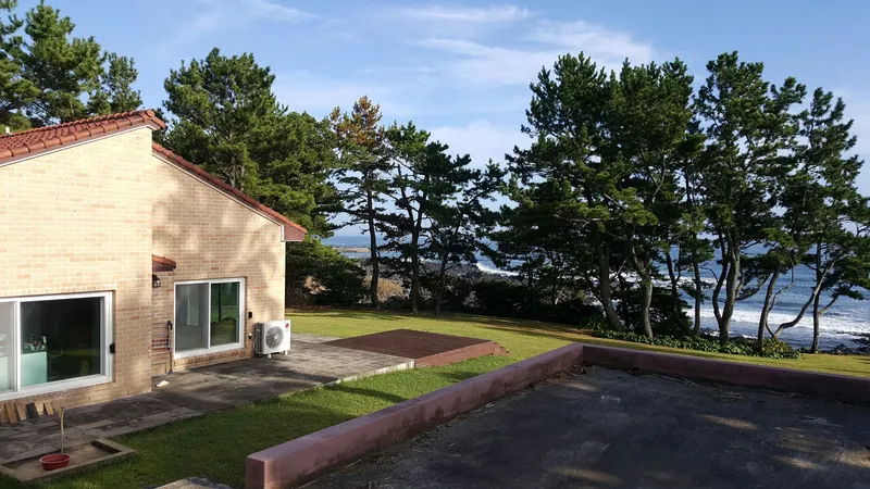 [Namwon, Seogwipo] A private house with the sea right in front of you 20