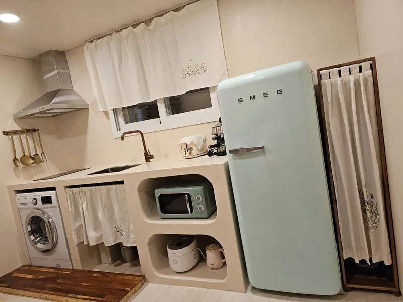 [Namwon, Seogwipo] Family room. Two-room. Private detached house located within the village. Pets allowed. Free guest access. 22