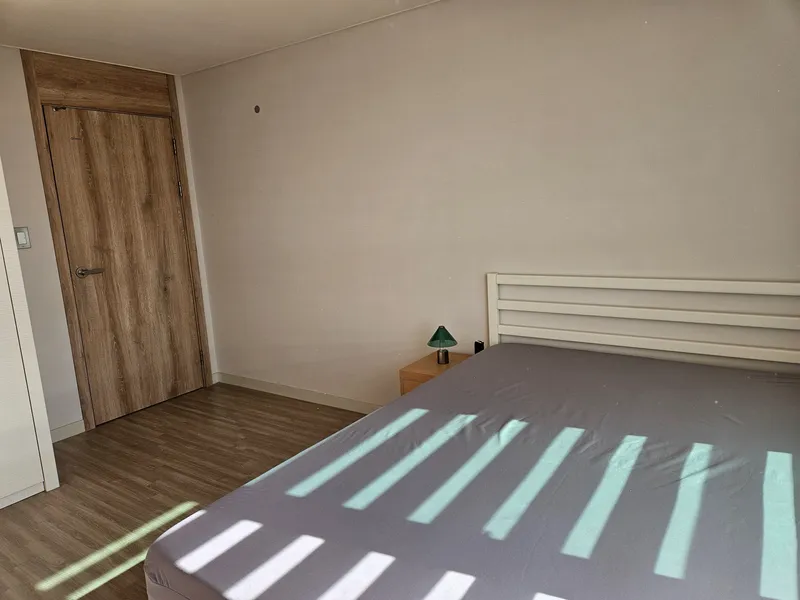 [Seoho-dong, Seogwipo] Three-Room + @ (Attic, Terrace) Ocean View Accommodation 9