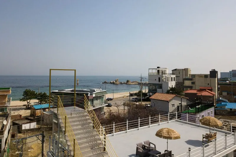 [Goseong] Ocean View Emotional Accommodation Room 201 8
