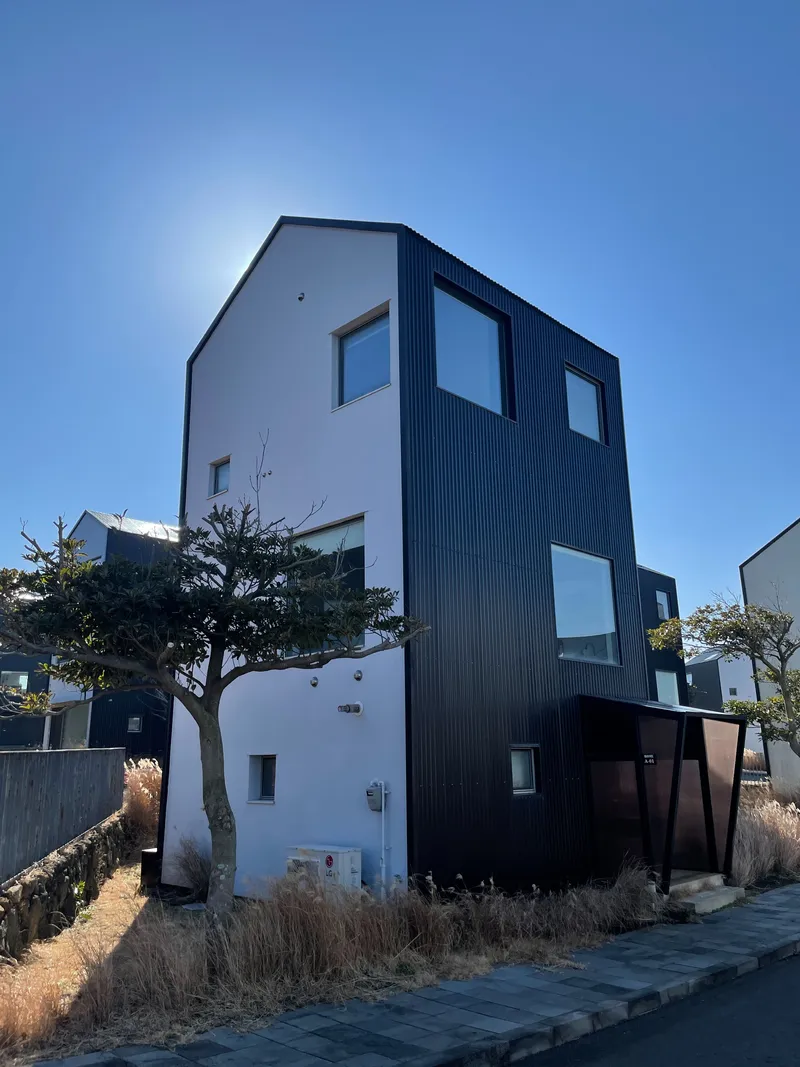 [제주 구좌] 오션뷰 3층 독채 전체사용 /걸어서 바다5분/테라스/ 13