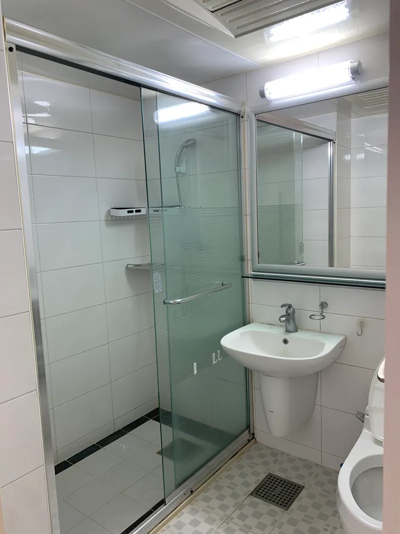 [Guri] Guri Station, Line 8, Gyeongui-Jungang Line, first stop, duplex, 4 people 15