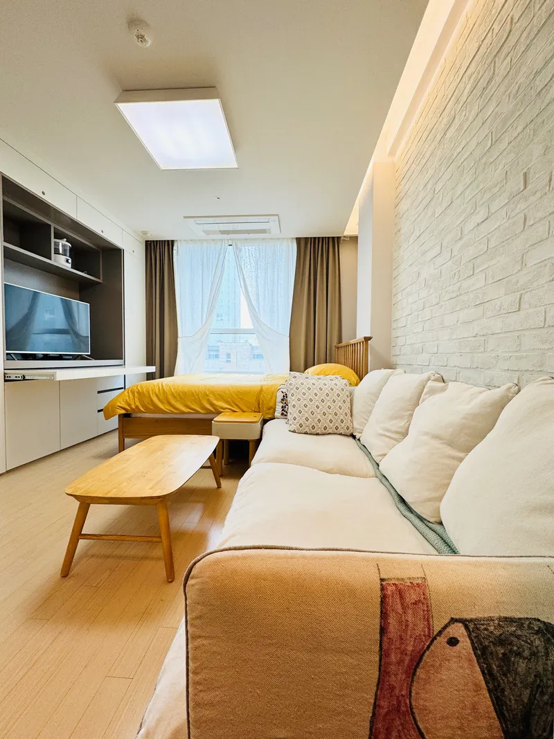 [Seongnam] 5 minutes walk from Jeongja Station! Pangyo Station, Jeongja-dong hot place location! 4