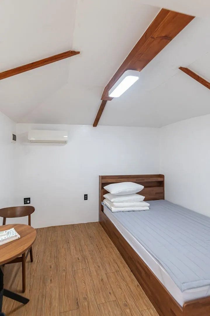 [Gujwa, Jeju] A relaxing stone-walled shade house 2 #3-minute walk from the beach in Handong-ri 2