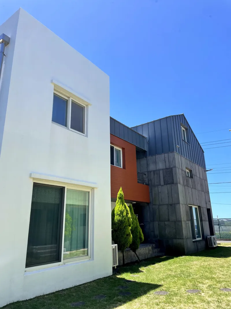 [Aewol, Jeju] Stone wall & grass yard, fully-optioned 1.5 room with cooking facilities (B101) 16