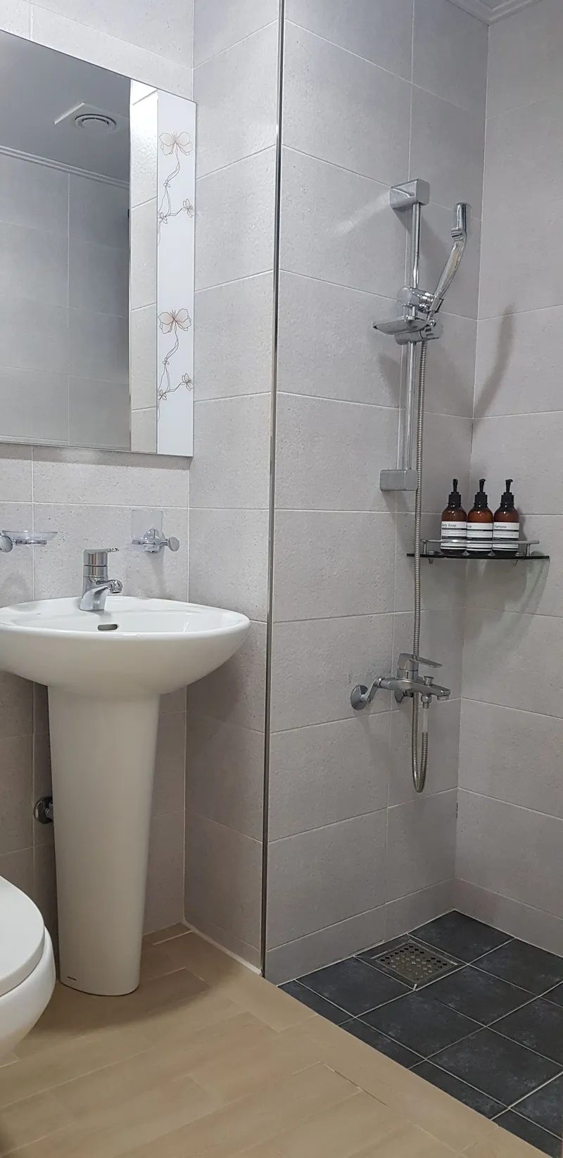 [Yongdam 2-dong, Jeju] Yongdam Airport Shortest Distance Twin Room Accommodation Laundry and Cooking Available 3