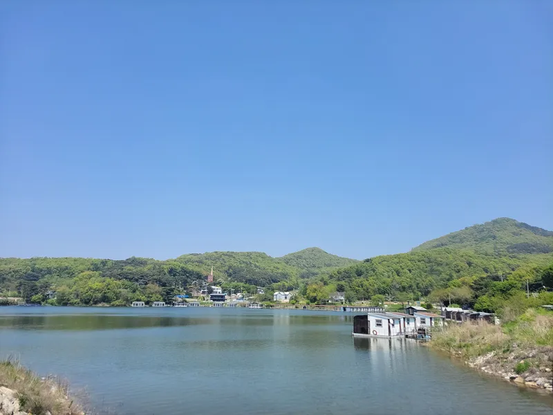 [인천 강화] 석모도 인근 서해의 일몰과 호수의 낭만을 품은 뷰 맛집 독채 13