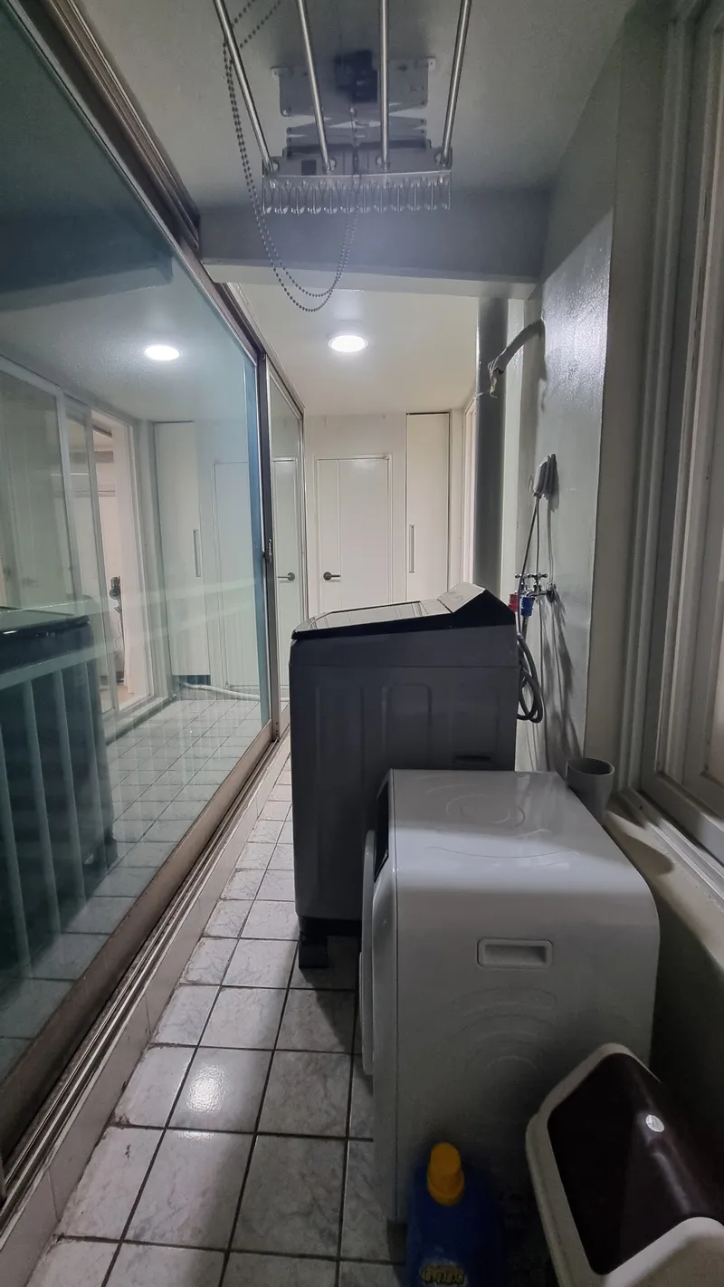 [Pyeongtaek] Just come, 3-room, full parking option 16