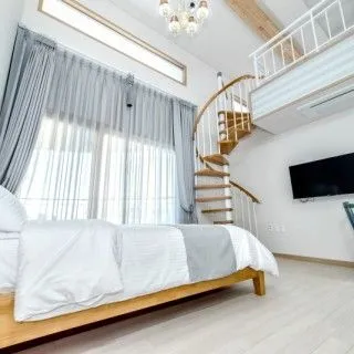 [Namwon, Seogwipo][Room 203] Spacious 2-person spa with cool view terrace and cool duplex 13