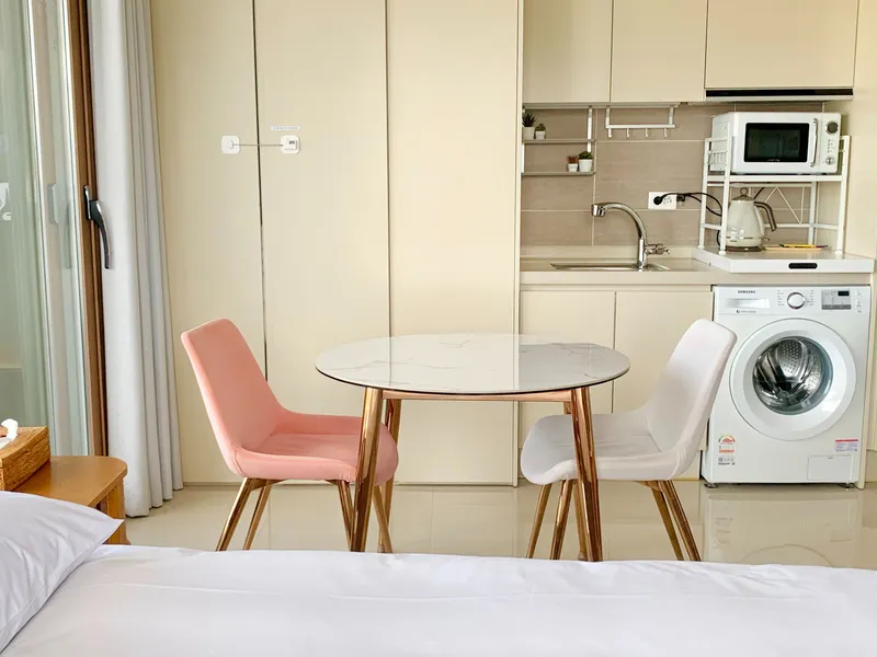 [Sokcho] A place to relax your mind and soul in the tranquility of the sea near Sokcho Beach. 14