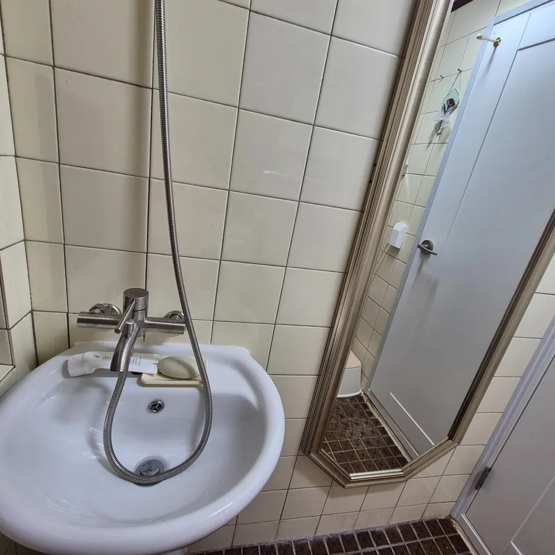 [Yeongdeungpo, Seoul] Renovated large room with parking at Sinpung Station 5