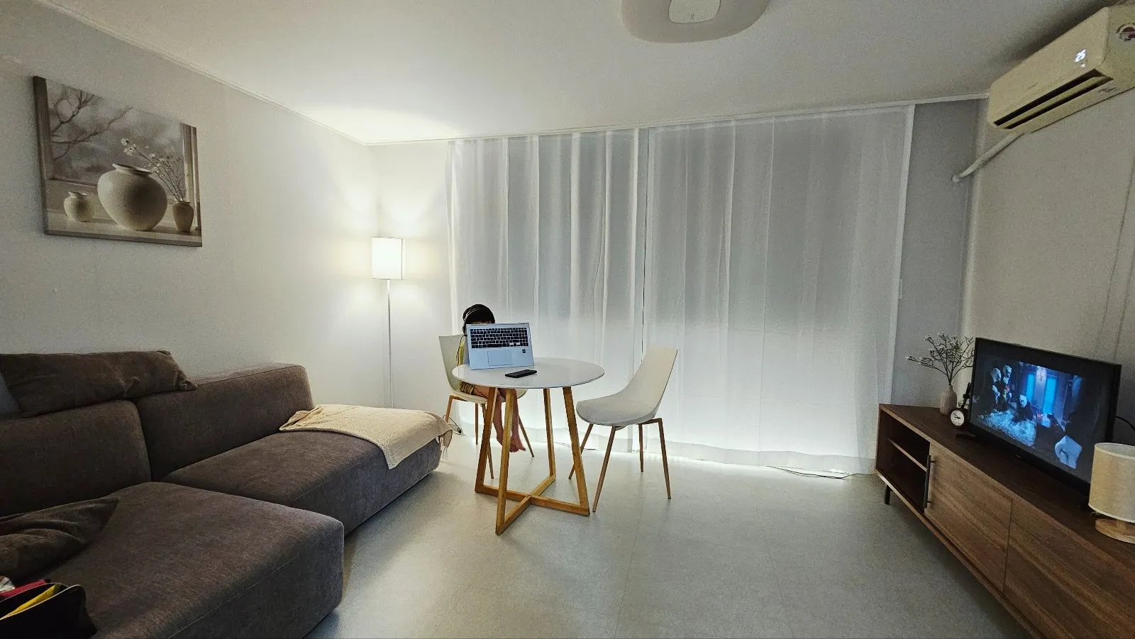Baekseok-dong Two-Bedroom Apartment