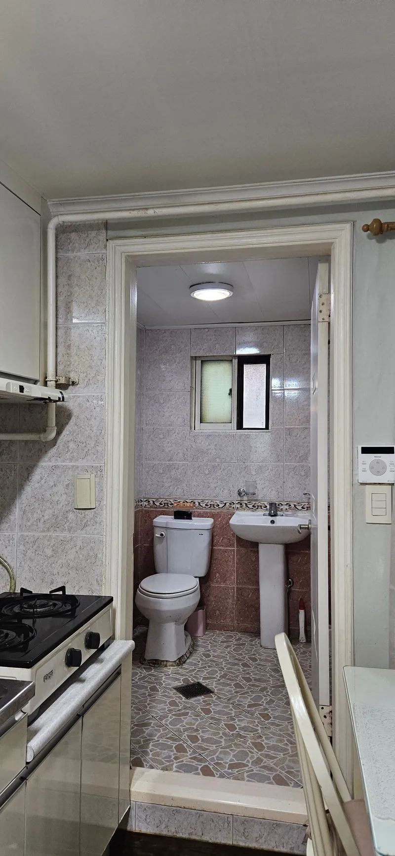[Gangnam, Seoul] Nonhyeon-dong White Tone Urban Emotional Accommodation #303 5