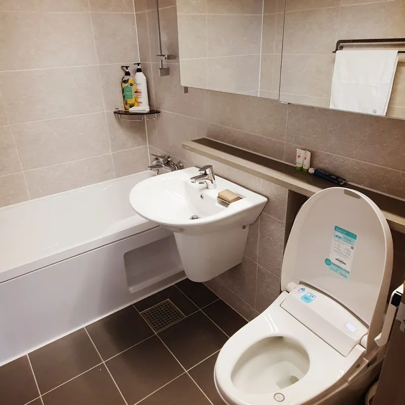 [Yeongdeungpo, Seoul] 3-room apartment with convenient parking near Military Manpower Administration Station 5