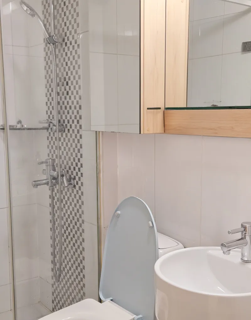 [Seongnam] Spacious space right in front of Bundang Jeongja Station 4