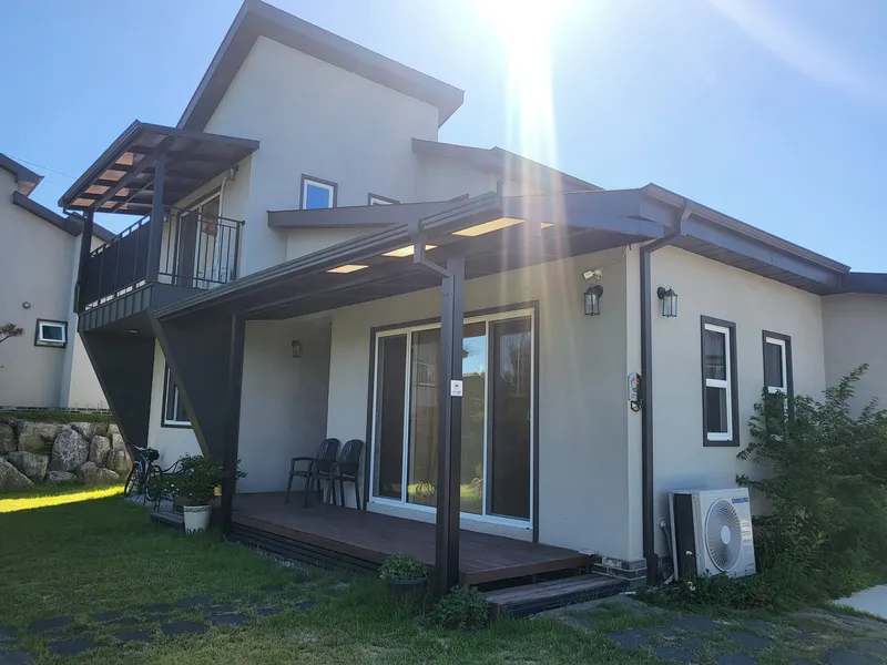 [Geochang] Wooden house filled with the scent of wood 10