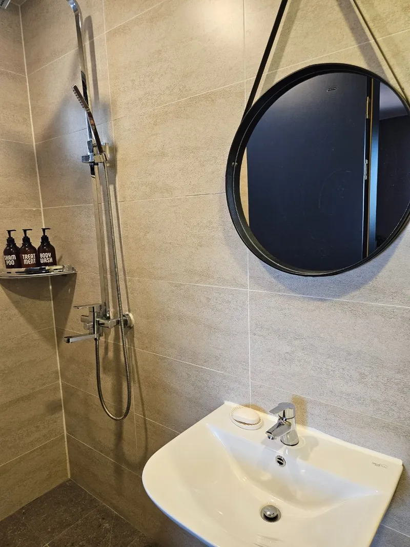 [Hallim, Jeju] Moonbeam B-dong #Two-room duplex #Independent pension #Outdoor swimming pool #Jacuzzi 4