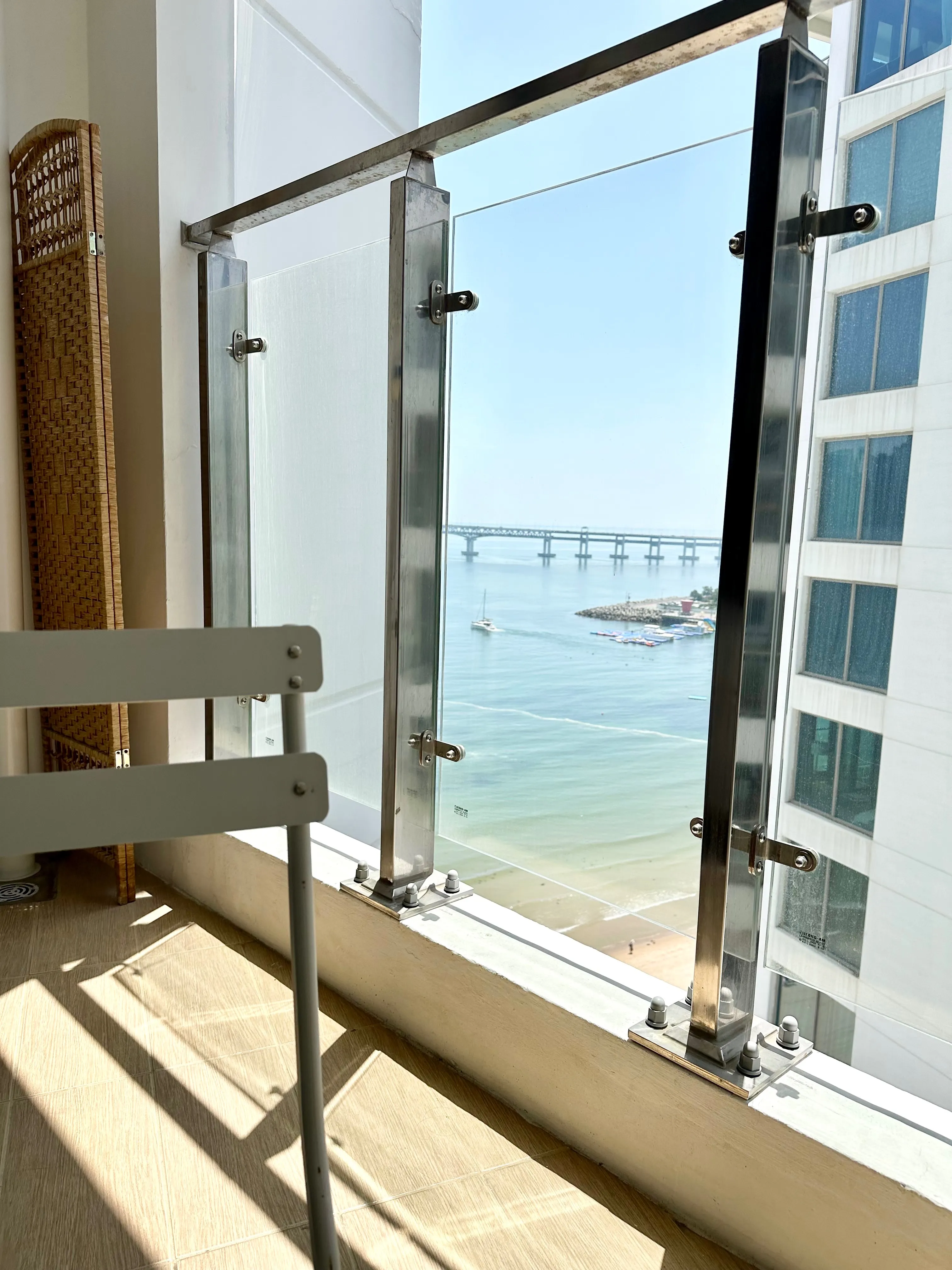Gwangan-dong Ocean View Studio with Parking