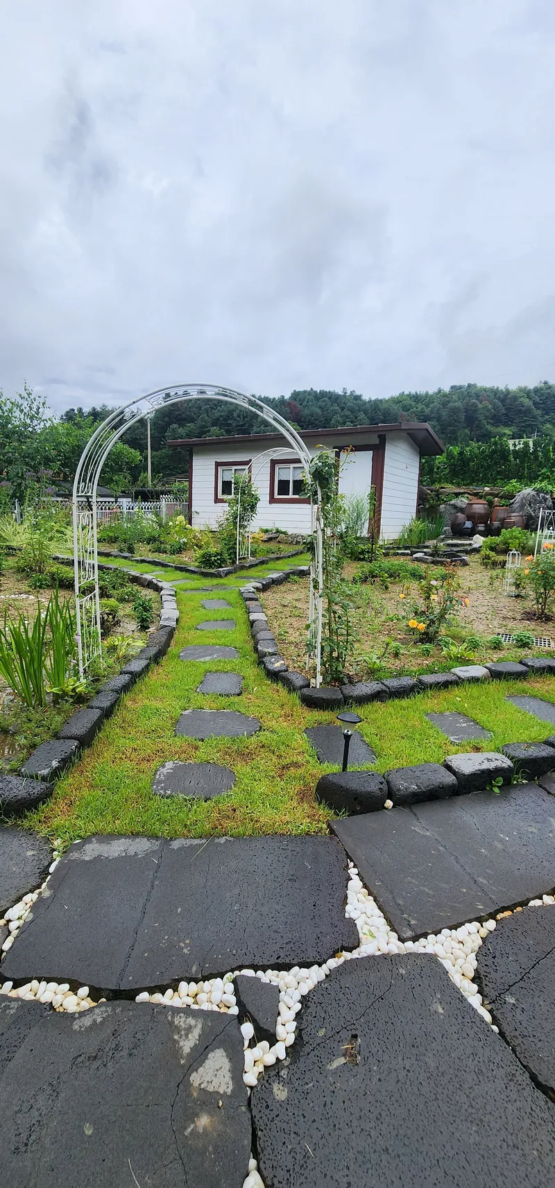 [Gapyeong] Three-room detached house with a Seorak yard 23
