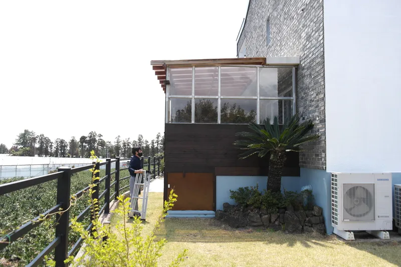 [Namwon, Seogwipo][Room 203] Spacious 2-person spa with cool view terrace and cool duplex 51