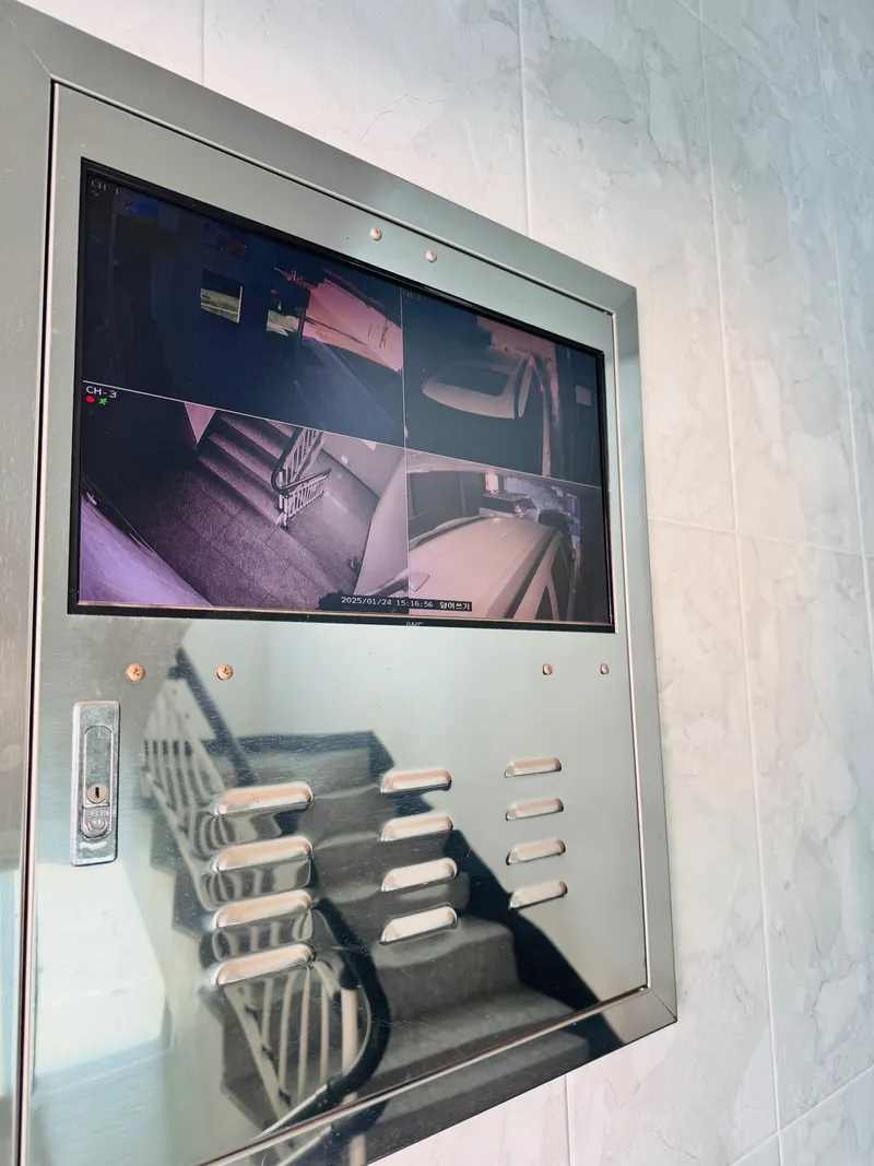 [Guro, Seoul] Oryudong Station / Luxury Full-option Two-room 25
