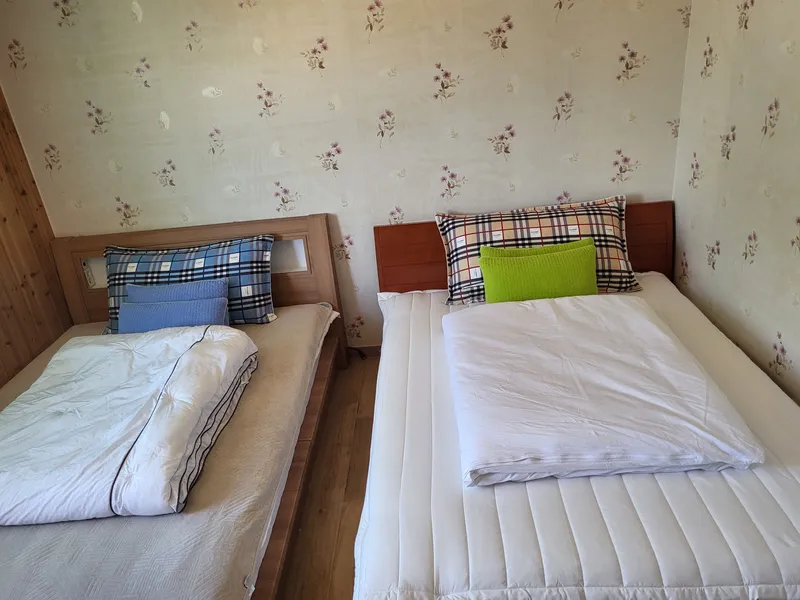[Yeongdeok] Sunrise Guesthouse (Building A), a 20-pyeong detached country house on a hill overlooking the East Sea 3