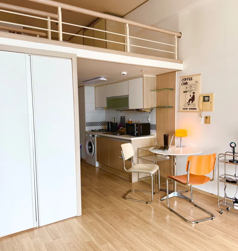 [Guro, Seoul] Fully furnished emotional studio apartment, 1 minute walk from Guro Station 7